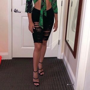 Guess black Bermuda shorts